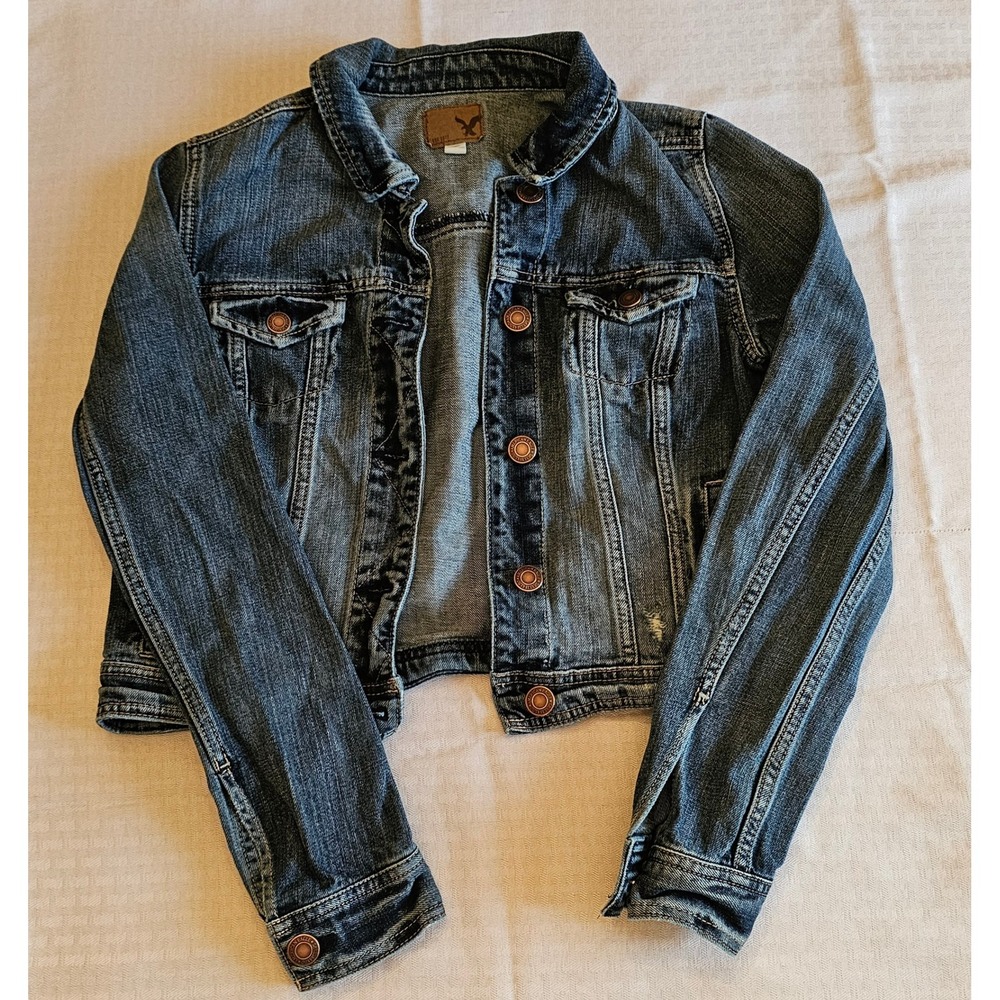 American Eagle Denim Jacket Womens Distressed Cropped Trucker Jean Jacket